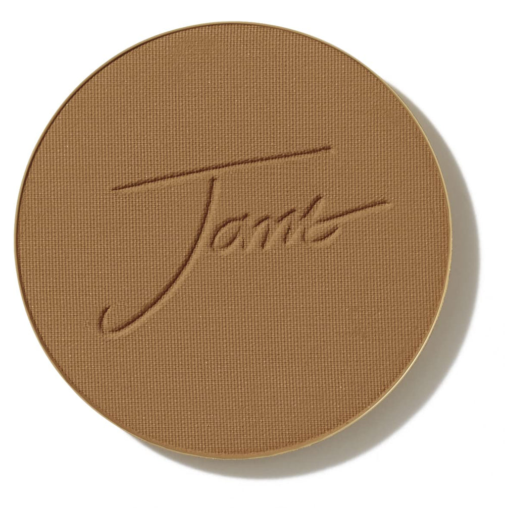 Jane Iredale PurePressed Base compact-refill for on-the-go coverage and lasting convenience.