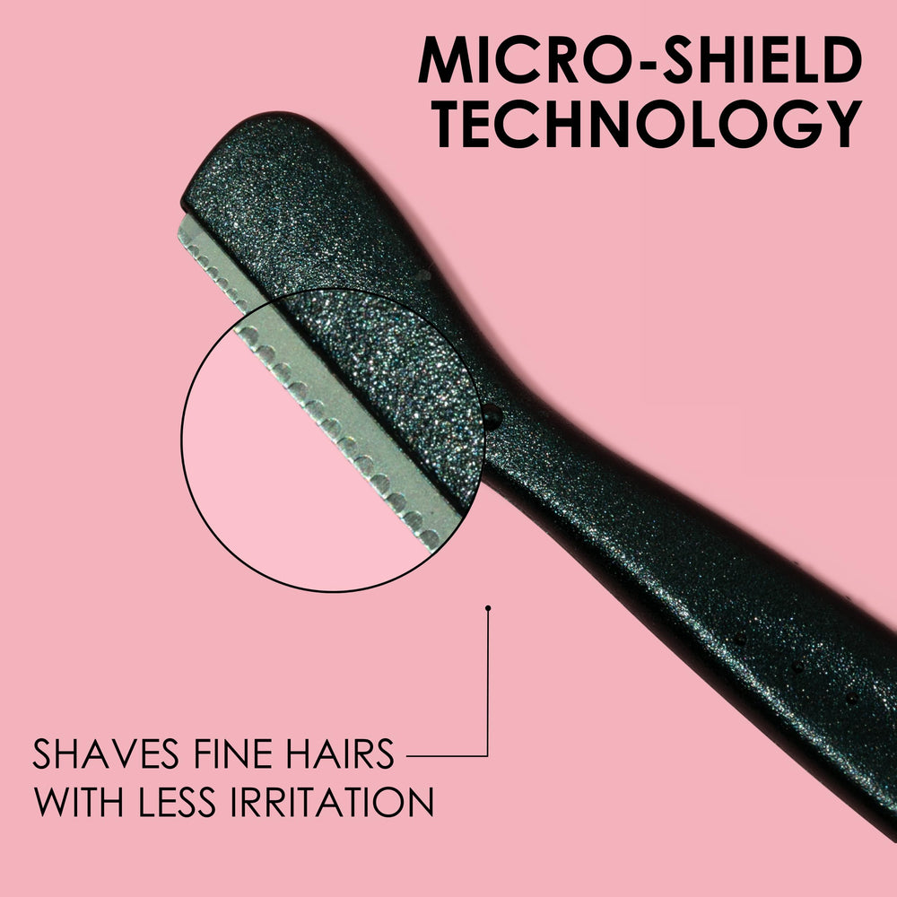 JAPONESQUE Fine Hair Removal on lip demonstrates peach fuzz precision