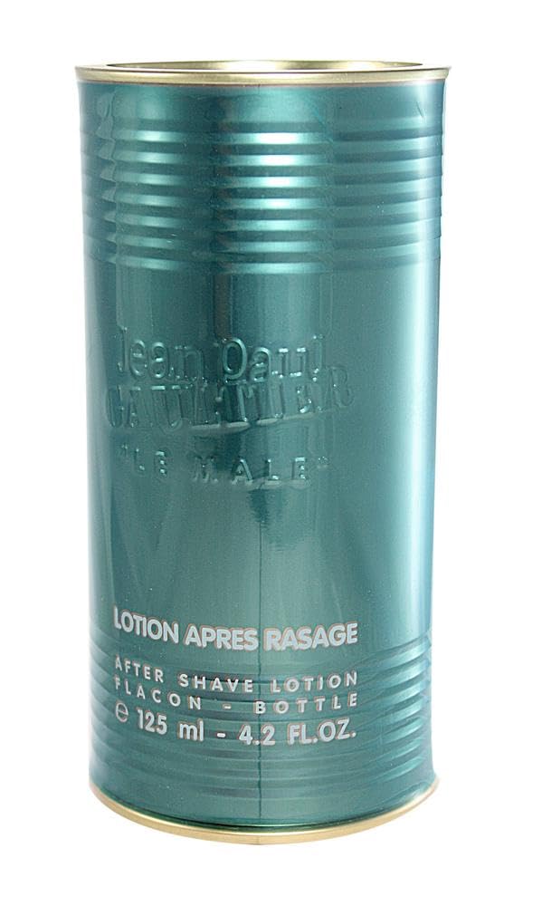 Hands apply Le Male aftershave for a cool, soothing post-shave feel