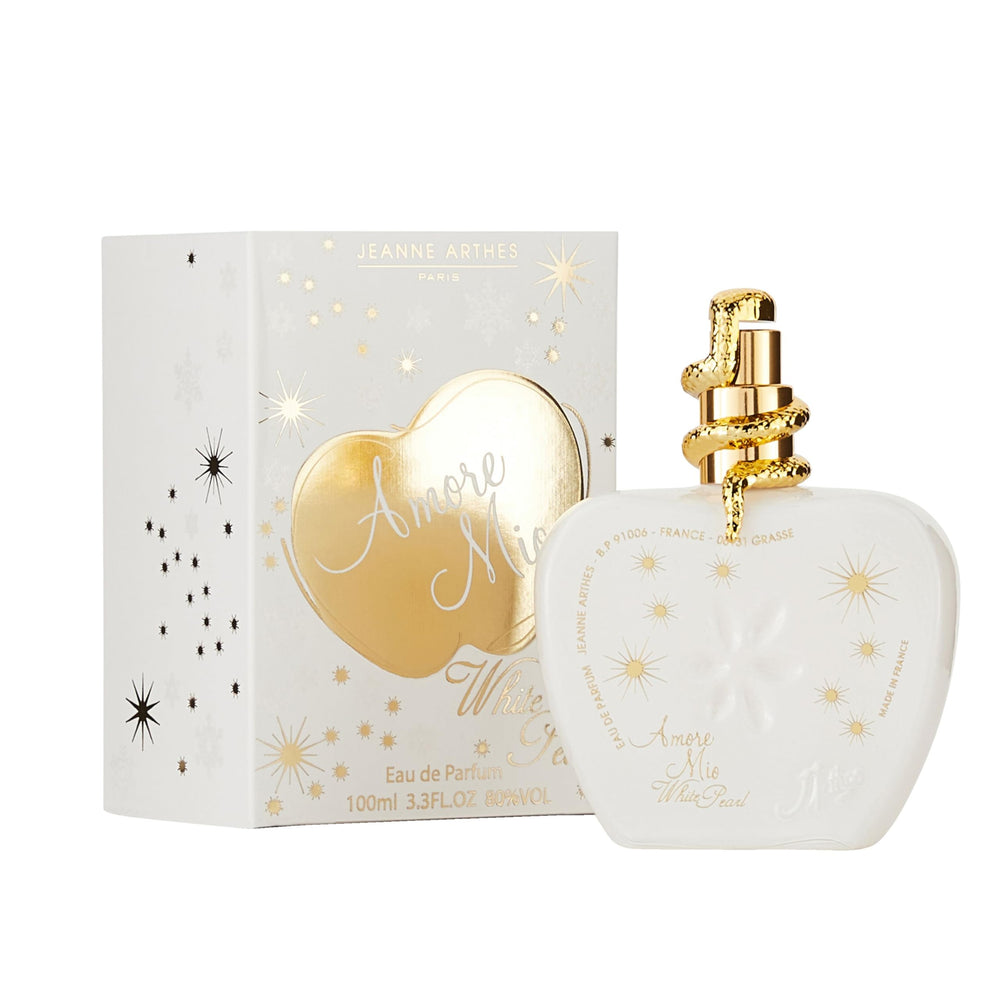 Jeanne Arthes Amore Mio bottle front view, ideal for everyday elegance.