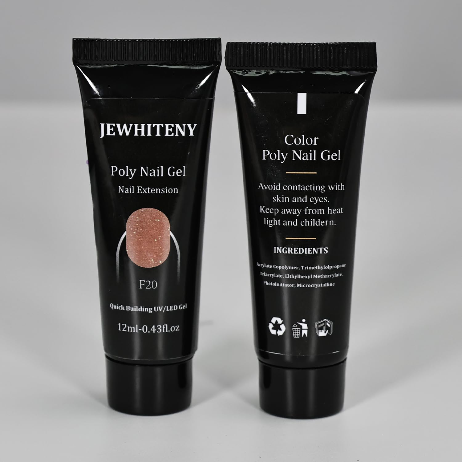 JEWHITENY slip solution assists smooth gel sculpting.