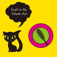 Jigott Cat's Eye Mascara angled brush view shows precise lash separation