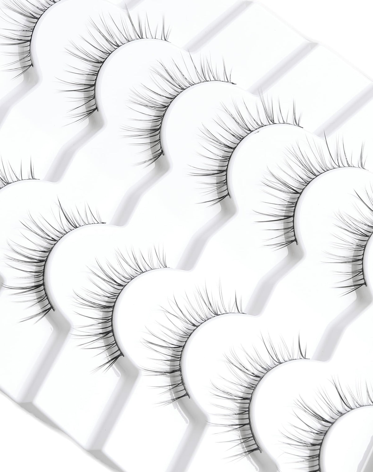 Jiocolor False Eyelashes Natural Look with wispy C curl for subtle enhancement