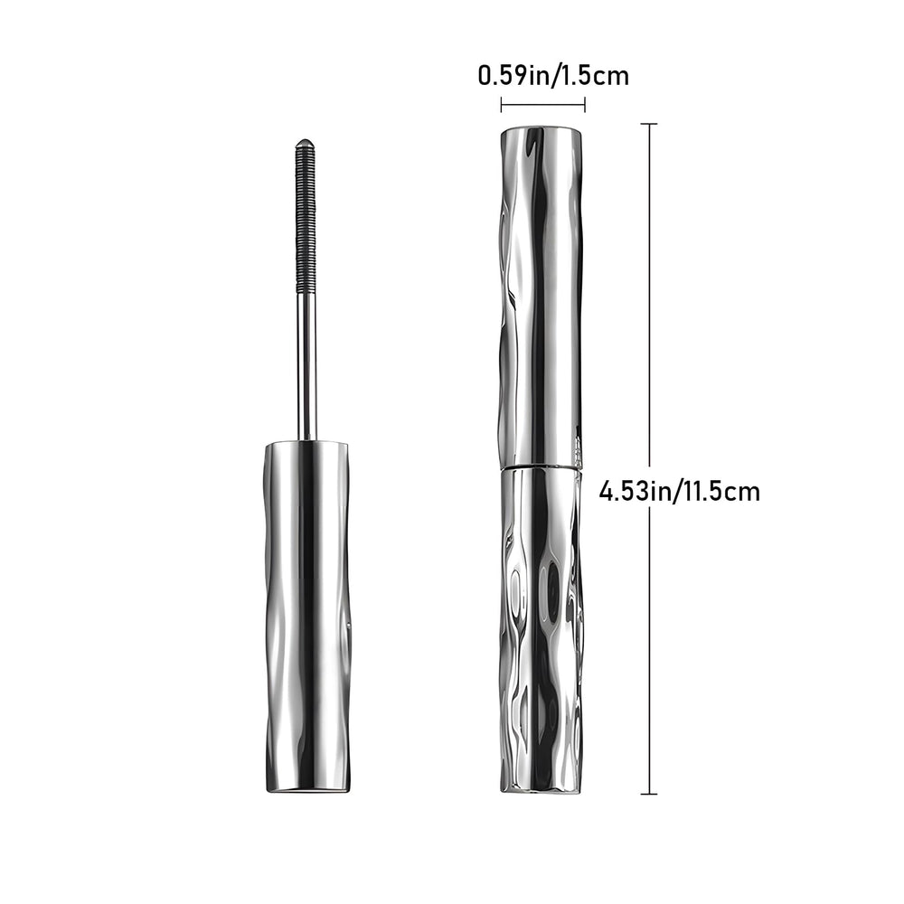 Jiodama close-up brush demonstrating smooth, defined lashes with no clumps.