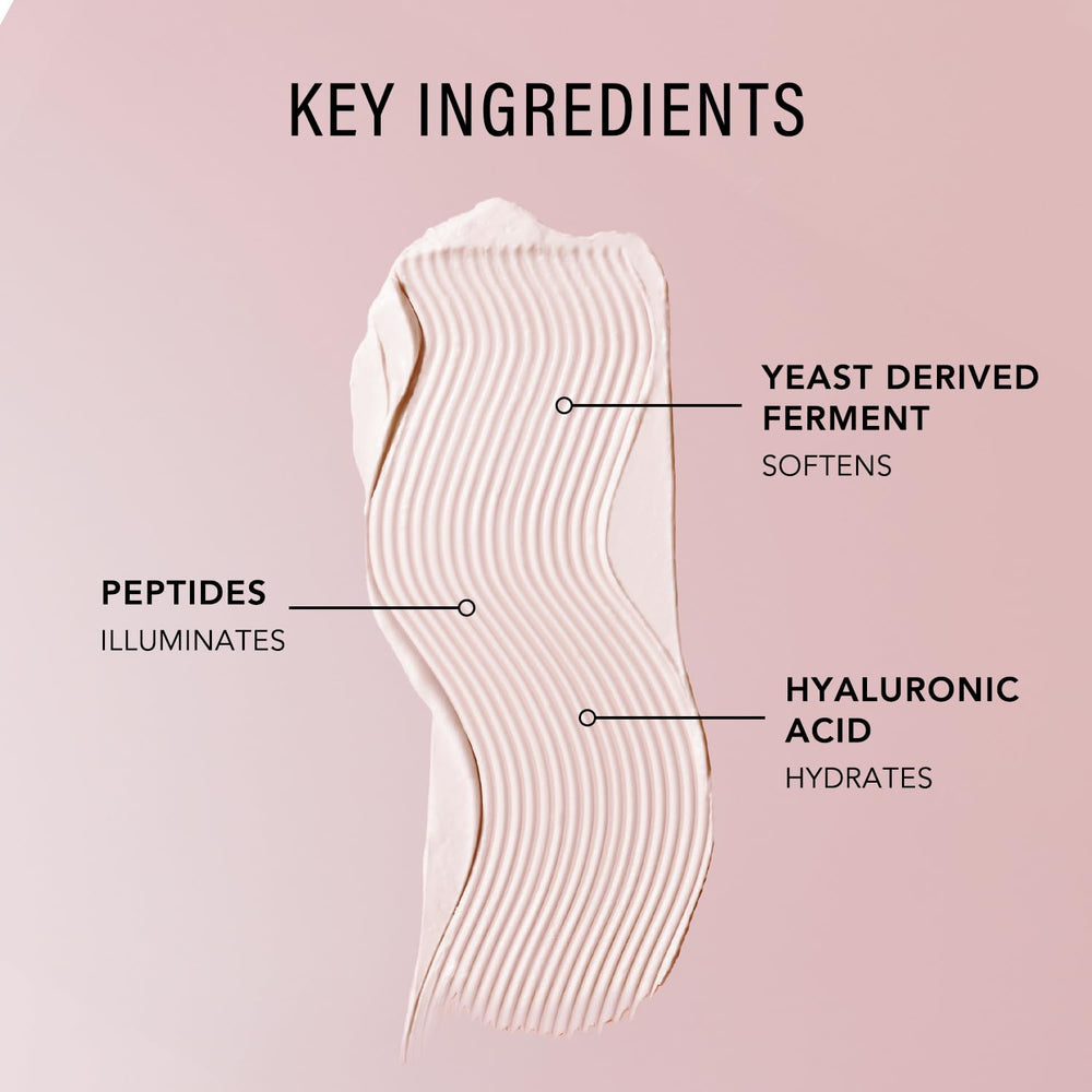 JLO Beauty Lightweight cream absorbs quickly for comfortable hydration