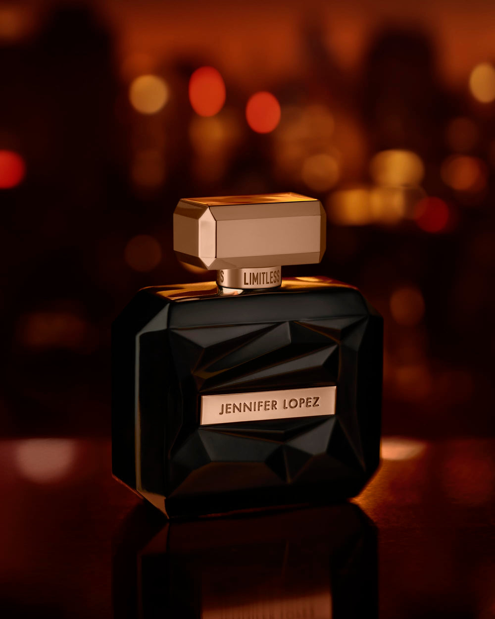 Jennifer Lopez Limitless jasmine accent close-up suggests luminous floral lift.