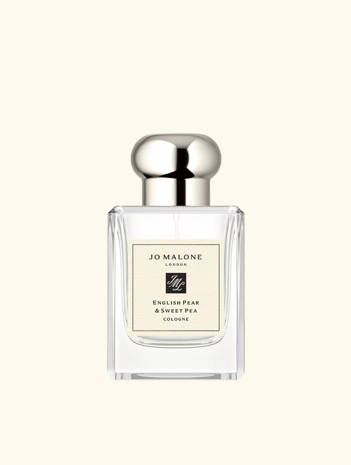 Jo Malone English Pear & Sweet Pea bouquet image highlighting elegant florals.
