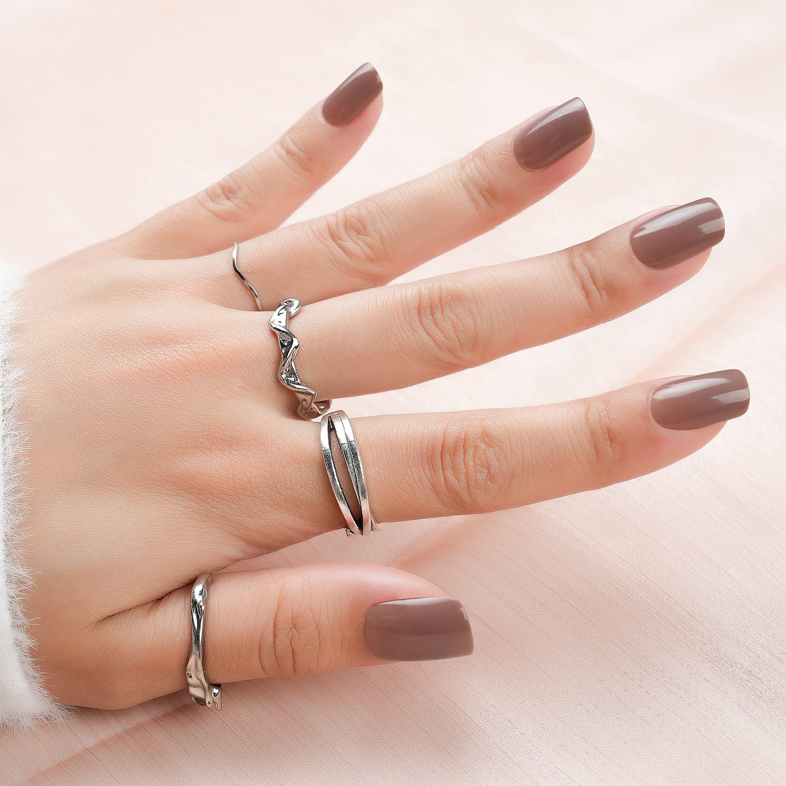 Jofay Fashion nails with assorted designs for versatile styles.