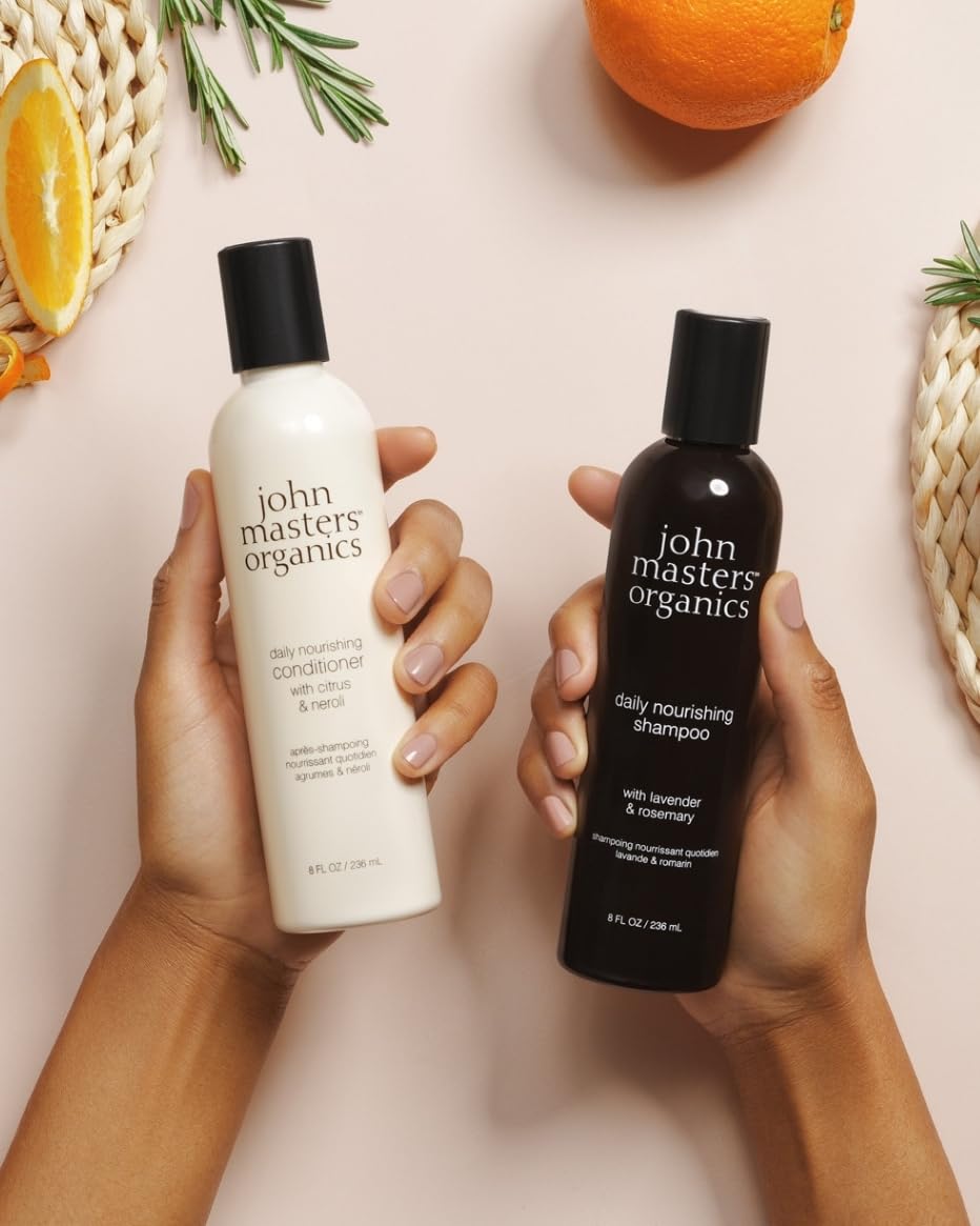 Coconut extract emphasizes moisture and natural shine for hair