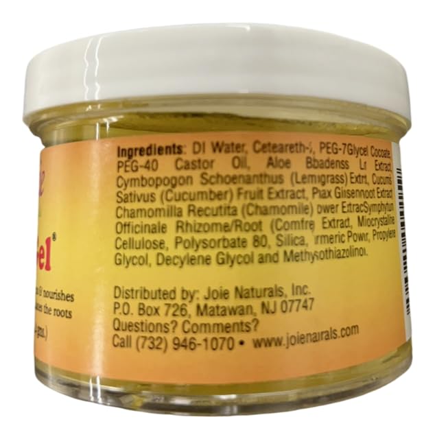 Plant oils close-up highlighting nourishing ingredients in MyGel.