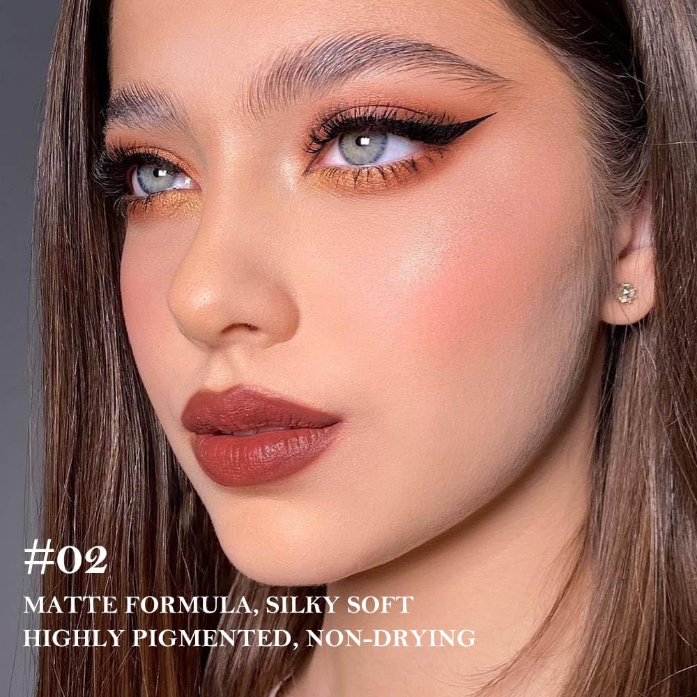 JUAAZIN richly pigmented matte finish in warm browns for precise lip shaping