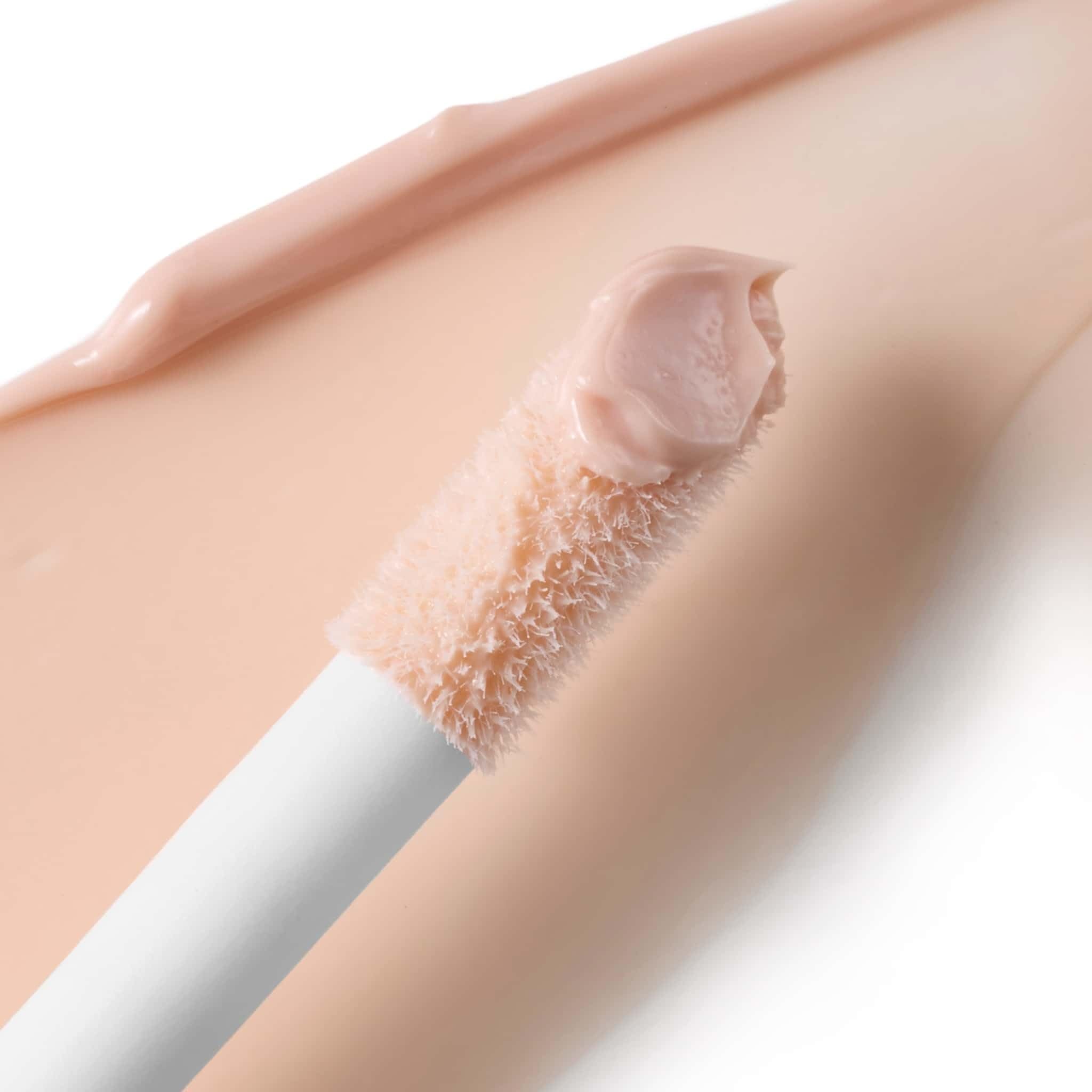 Julep It's Locked comfortable feel on lids during all-day wear.