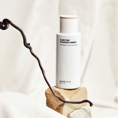 Juno & Co cleansing-powder-foam demonstrates adjustable foam for gentle exfoliation