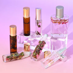 JUYRLE essential oils in the kit enable customizable aromatic blends