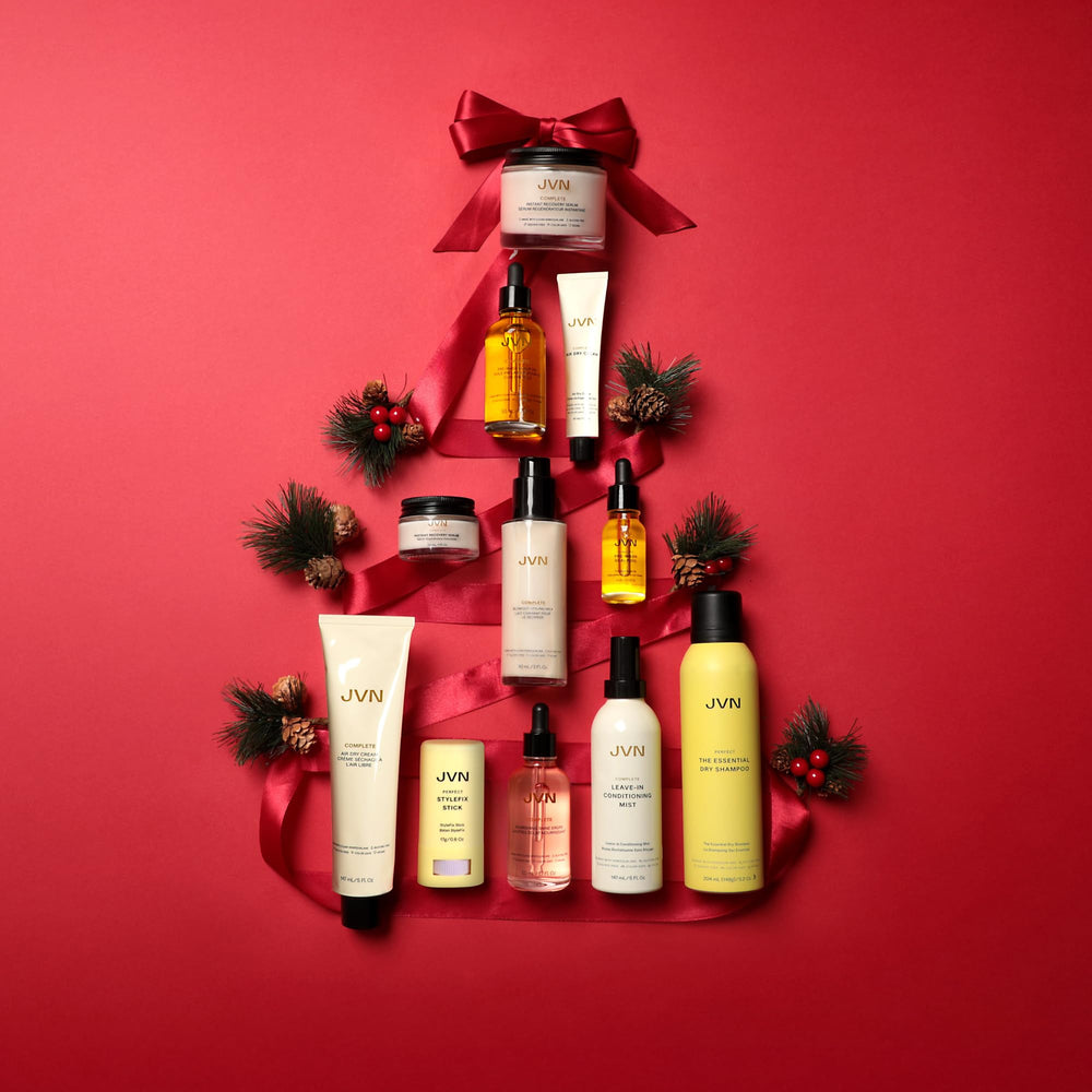 Dry-hair finish reveals luminous shine without heaviness