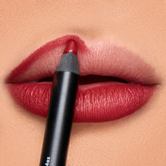 K7L Red Lipliner packaging highlights vegan formula and travel-ready design for on-the-go touch-ups.