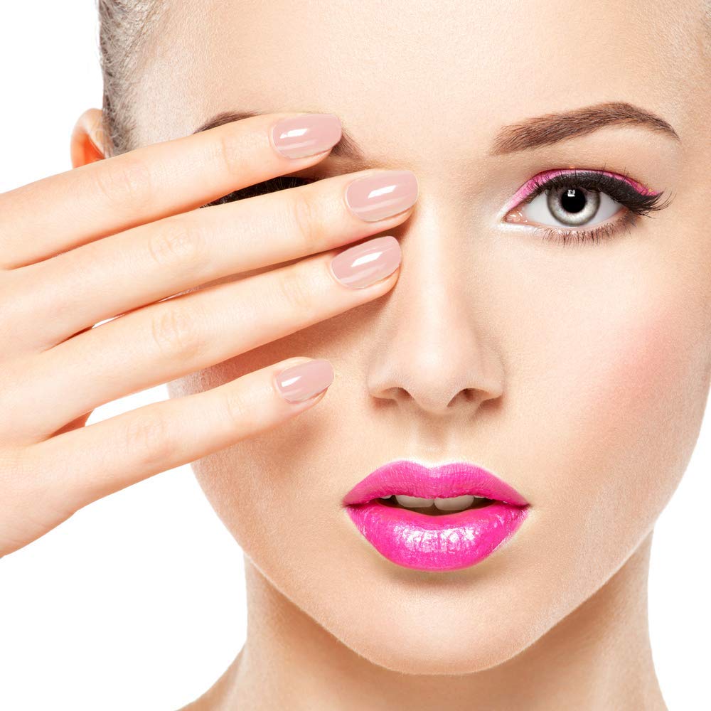 Karma Organic May Blossoms polish in sunlight reveals glossy, long lasting shine