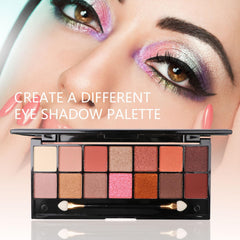 KARUIZI mascara enhances lashes with volume and definition.