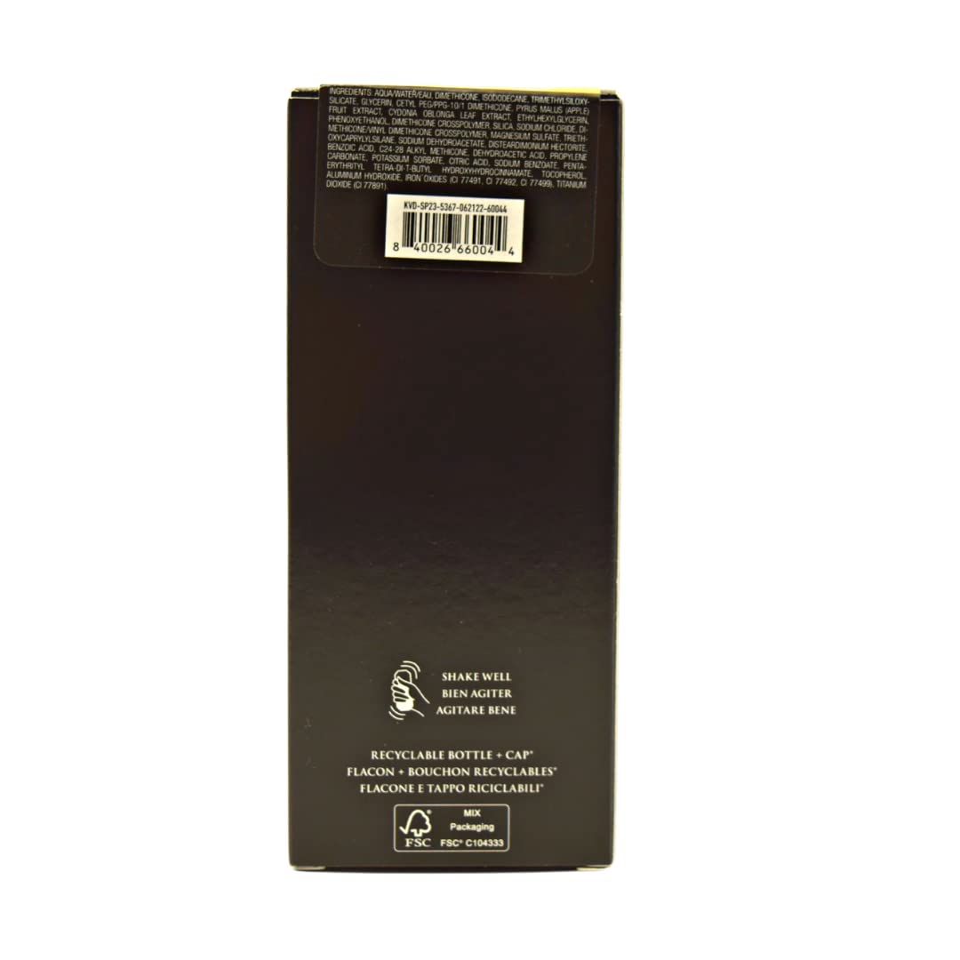 Kat Von D Good Apple Light 021 serum dispense, lightweight coverage ideal for day-to-night wear.