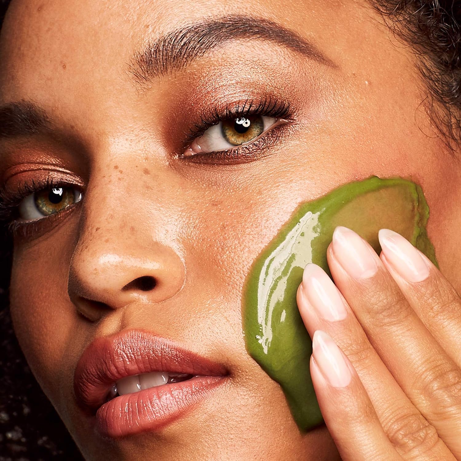 Kate Somerville Exfolikate Intensive results chart highlights texture improvement