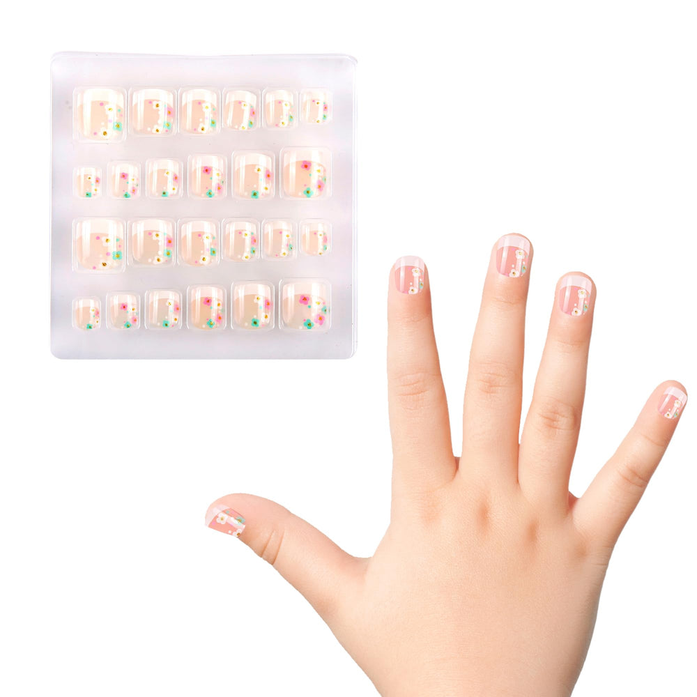 Kawyehu Kids Press-On Nails showcase vibrant colors across fun patterns.