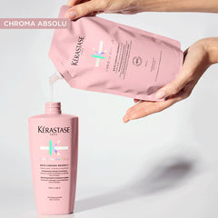KÉRASTASE Chroma Absolute close-up of hair showing shine and hydration