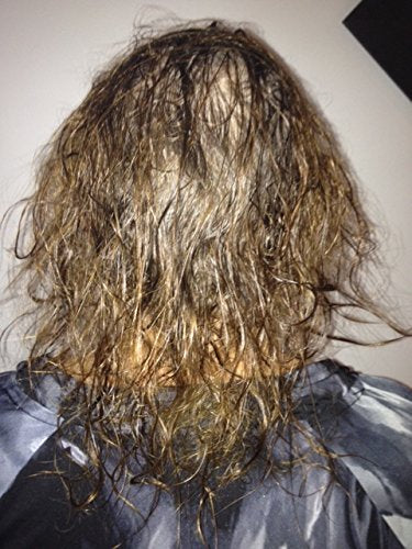 Keratin Express Plus after-treatment gloss enhances reflected light and healthy appearance.