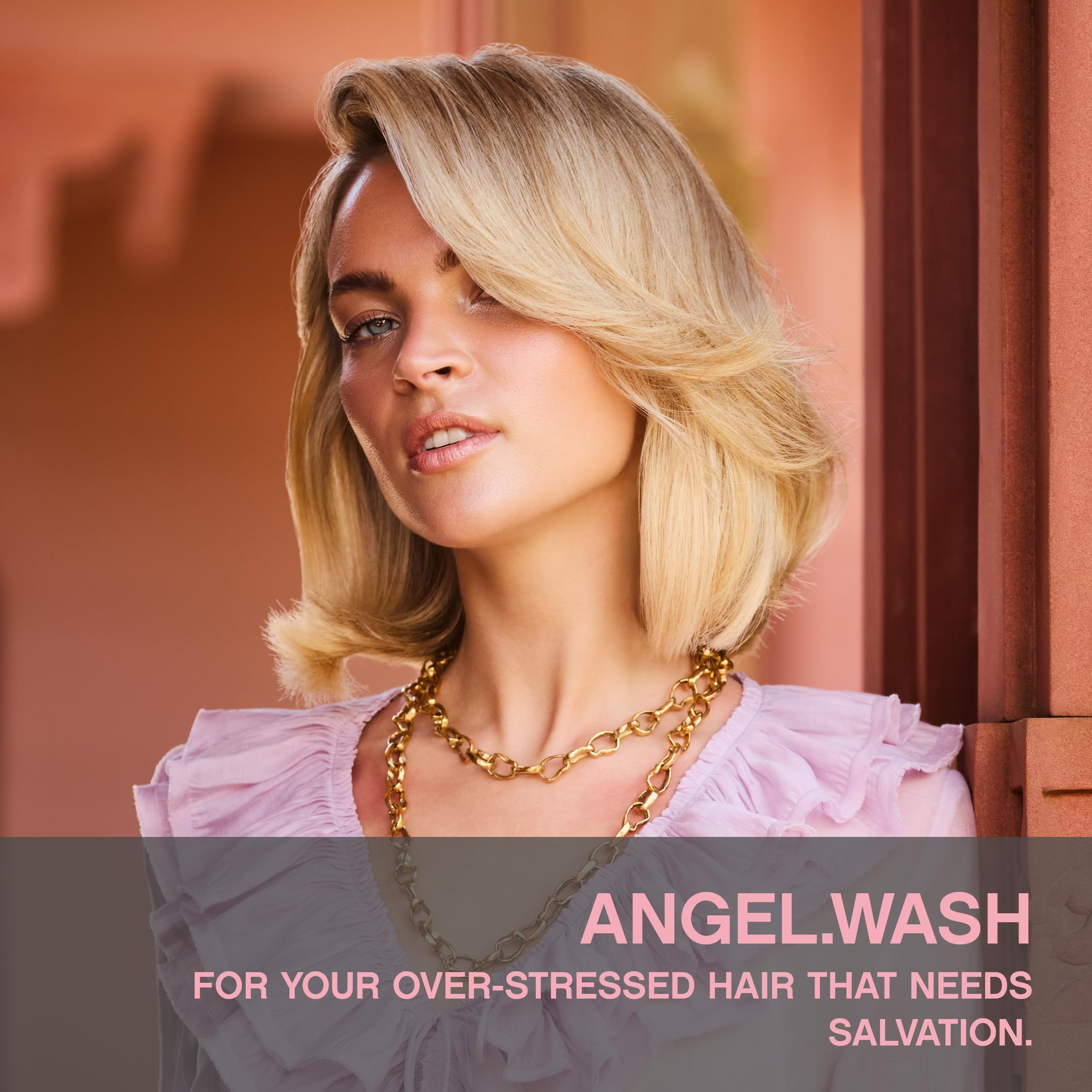 KEVIN.MURPHY Angel.Wash lush lather supports gentle cleansing for fine hair.