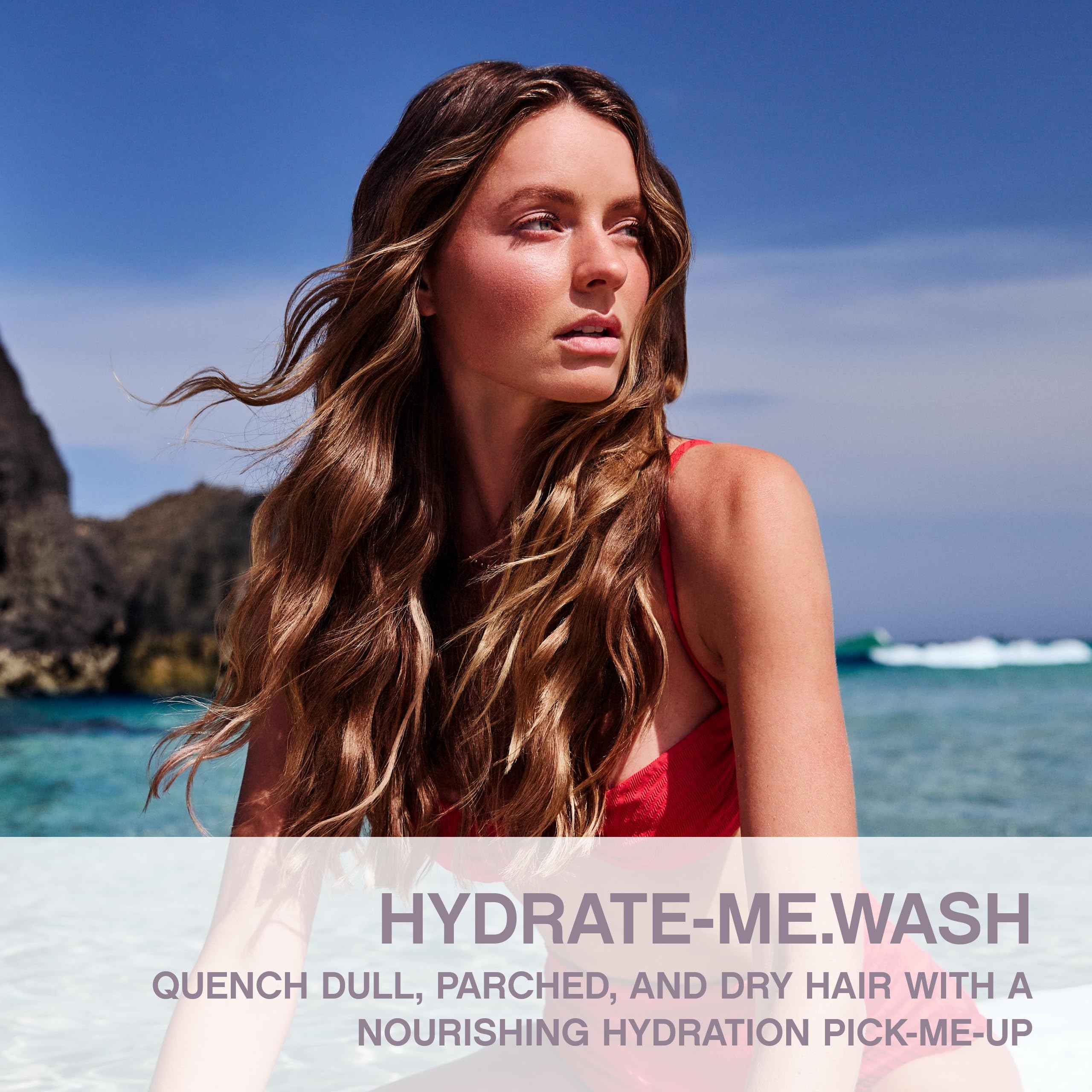 Kevin.Murphy Hydrate-Me-Wash rich lather foams during cleansing.
