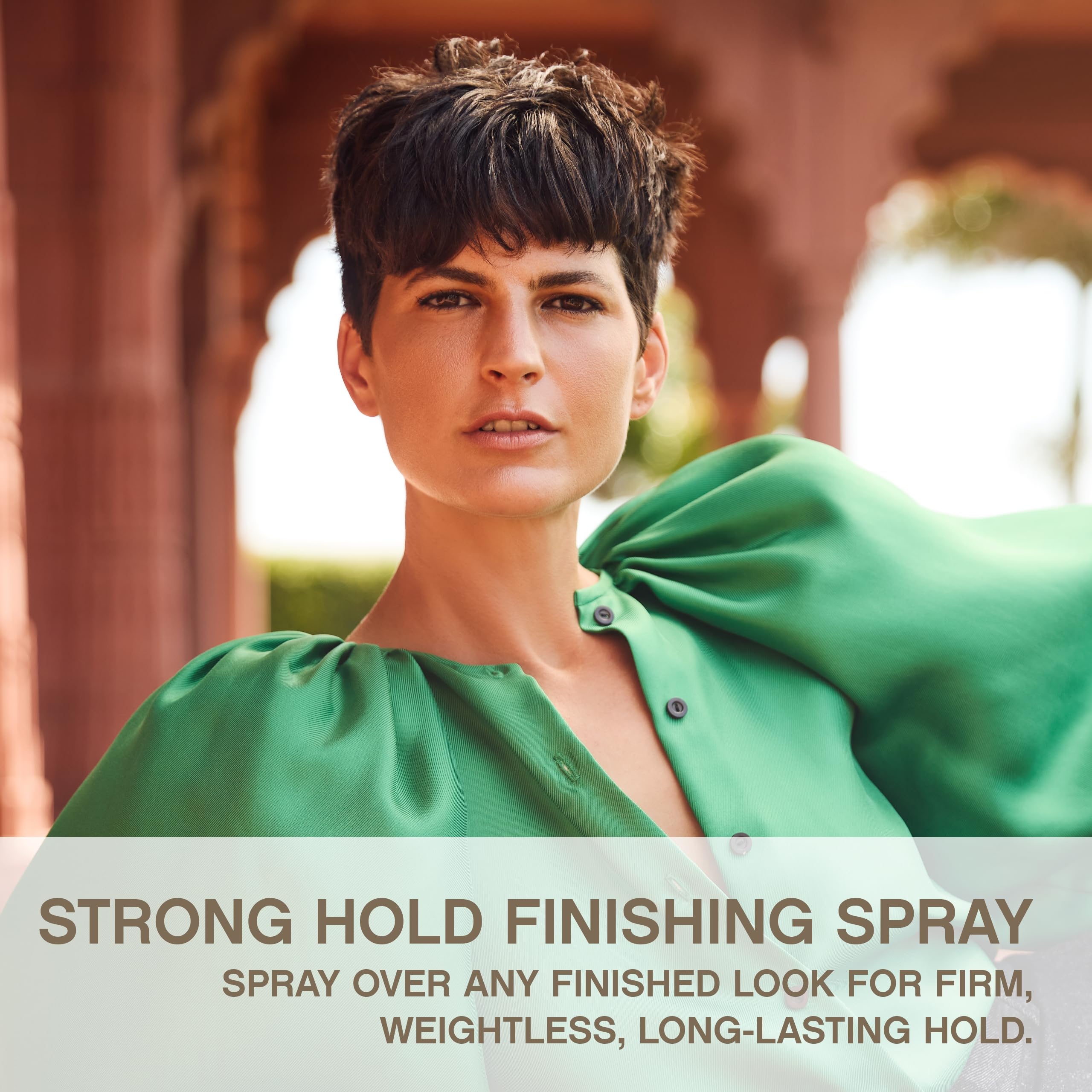 Kevin Murphy Session Strong Hold Finishing Spray fine mist for easy application and lasting style.