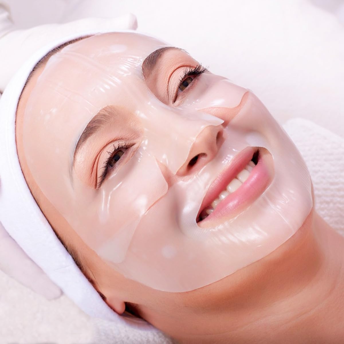 Kewhunt All skin types safe formula illustration demonstrates colorant-free design.
