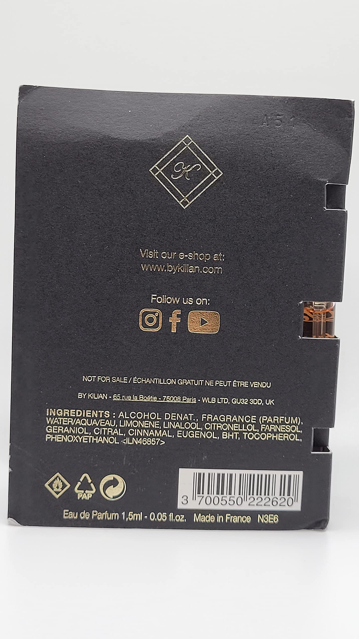Kilian Love Don’t Be Shy boxed packaging, ideal for gifting or travel.