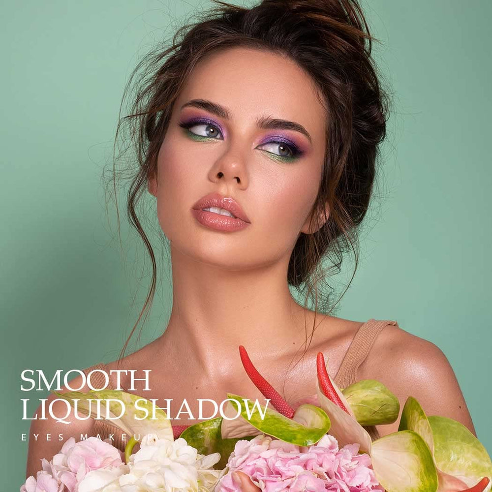 Kilshye Glitter Liquid Eyeshadow E-Gold 6 soft pigment blends easily.