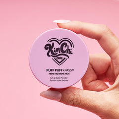 KimChi Chic setting powder banana jar close-up highlights lightweight, shine-control formula.