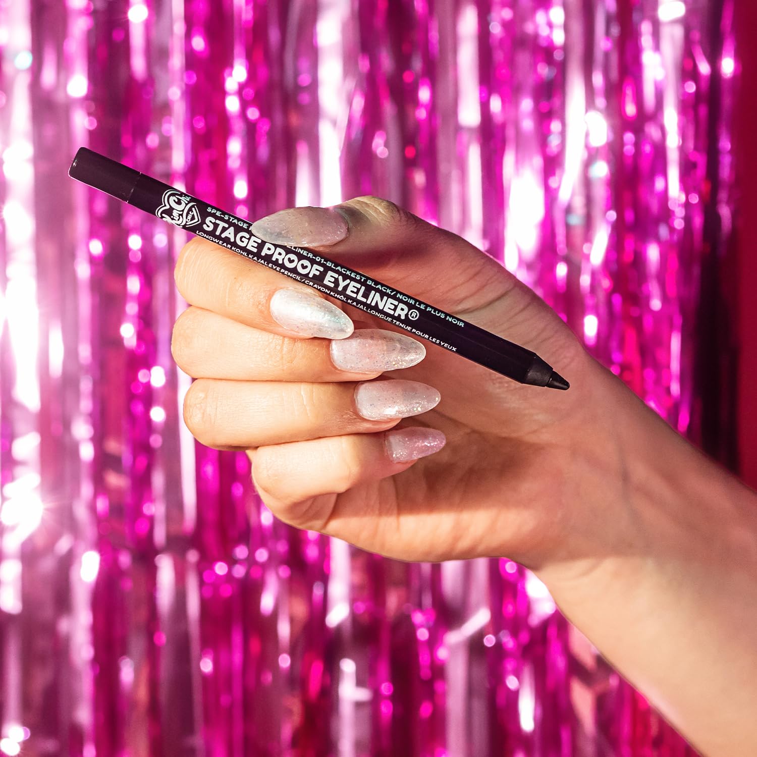 Kimchi Chic Stage Proof Eyeliner nourishes eyelids with jojoba oil and shea butter.