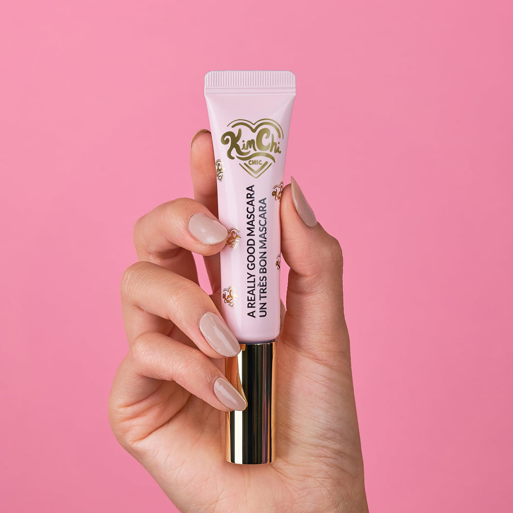 KimChiChic mascara wand application demonstrating precise coating for lengthening effect