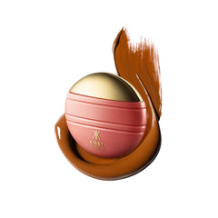 Kirby Kosmetics Konfident Glow Espresso bottle close-up, highlighting oil-free hydration.