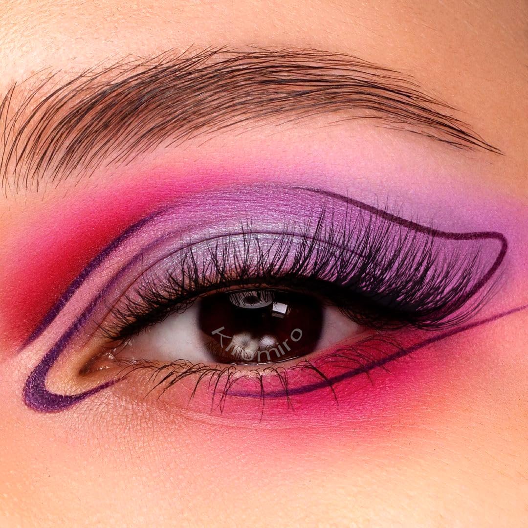 Kiromiro 3D mink-inspired lashes offer natural volume for everyday elegance.