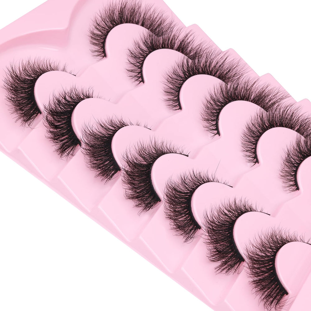 Kiromiro beginner-friendly lash set for easy application and removal.