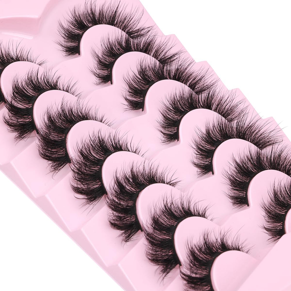 Kiromiro daily-use lashes can be trimmed to fit your eye shape.