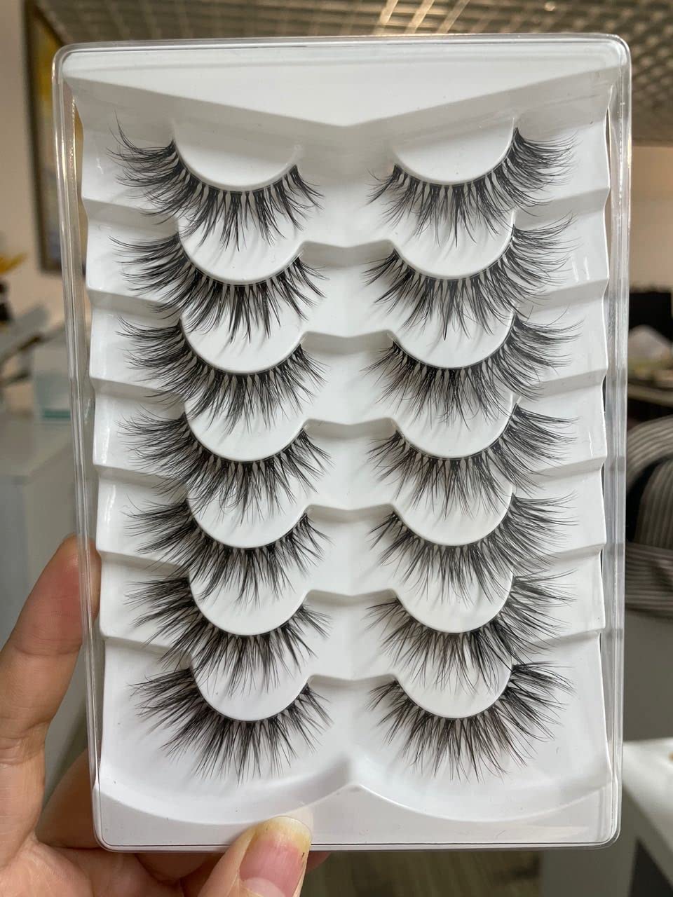 Kiromiro durable lashes can be worn 5-10 times with care.
