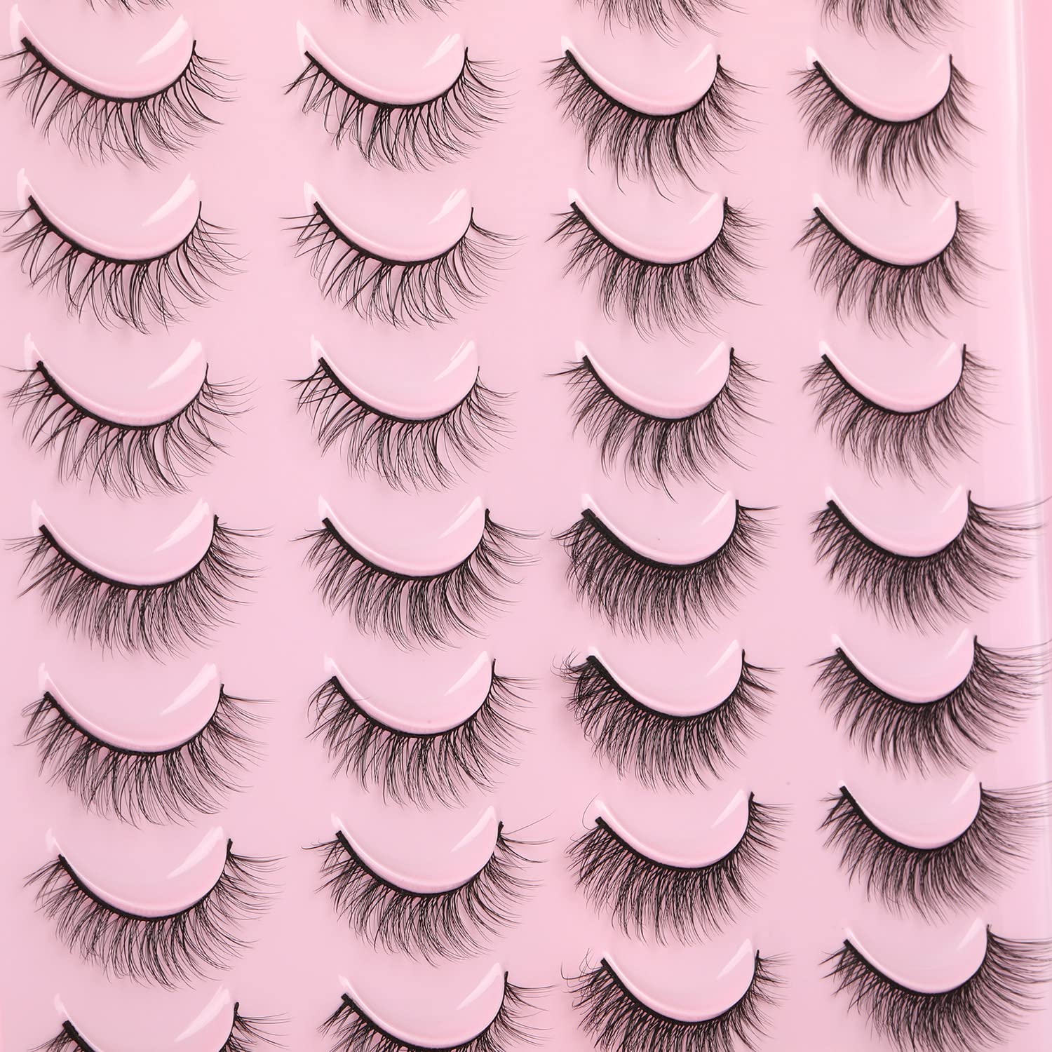 Kiromiro easy-to-apply lashes, ideal for daily use