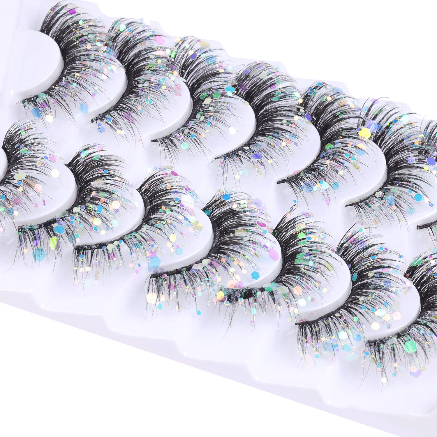 Kiromiro faux mink fiber lashes with a soft cotton band for easy wear.