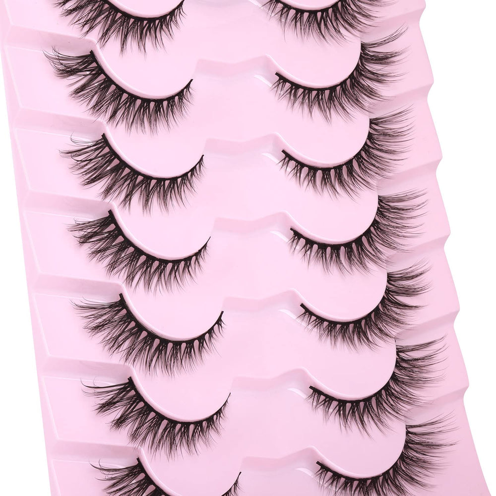 Kiromiro Lashes beginner-friendly application for easy styling.