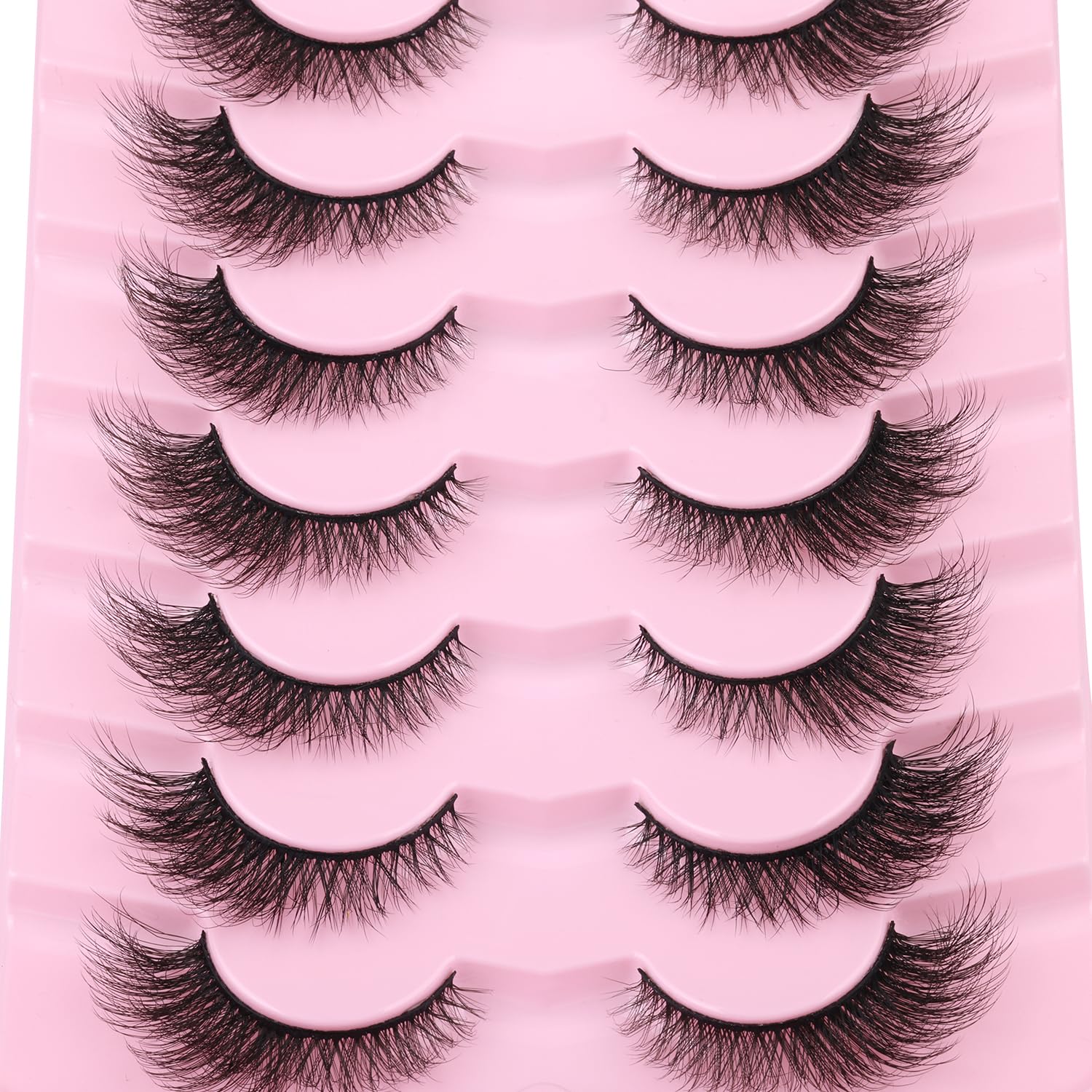 Kiromiro soft cotton band lashes protect natural lashes during wear.