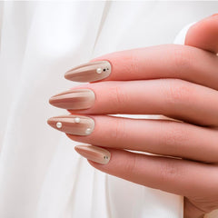 KISS False Nails Kit Almond shape provides a natural, comfortable fit