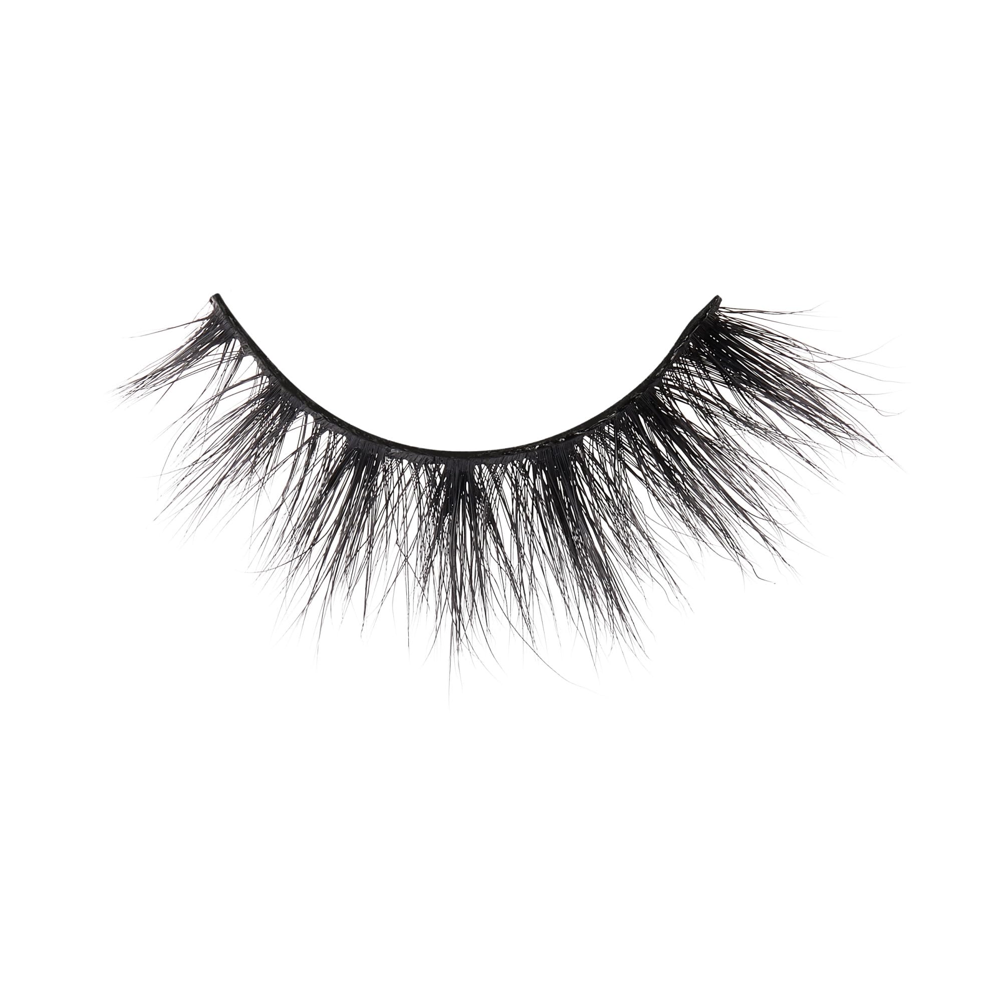 KISS Masterpiece 12mm lashes for glamorous, balanced drama