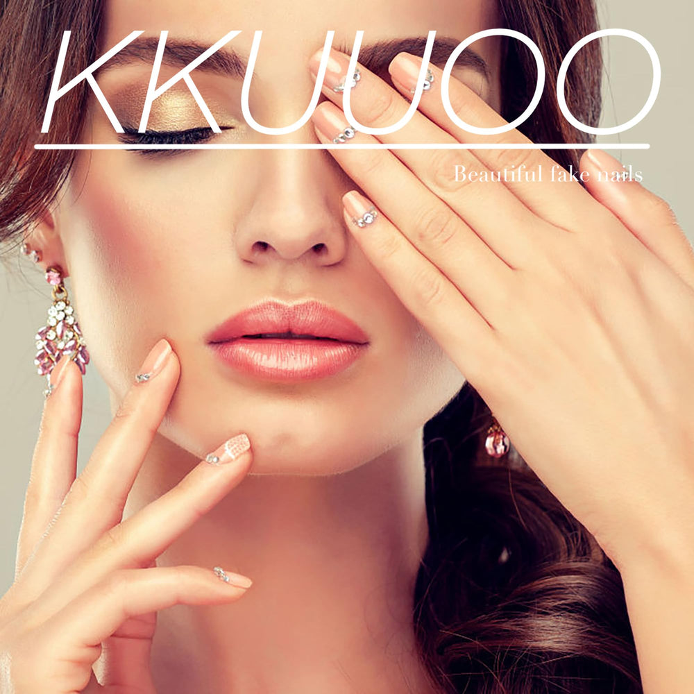 KKUUOO Party-ready nails on hand offer instant charm for events.