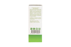 Applying drops to the scalp with Kleravitex for targeted root care