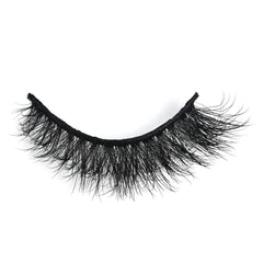 Kmilro cat-eye 7-pair multipack offers versatile lash looks